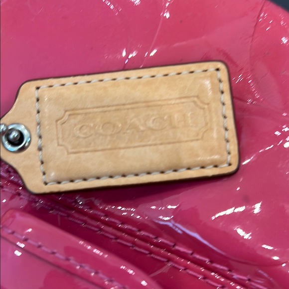 Coach Pink and Tan Patent Leather Shoulder Bag with Signature Pattern - Picture 3 of 9